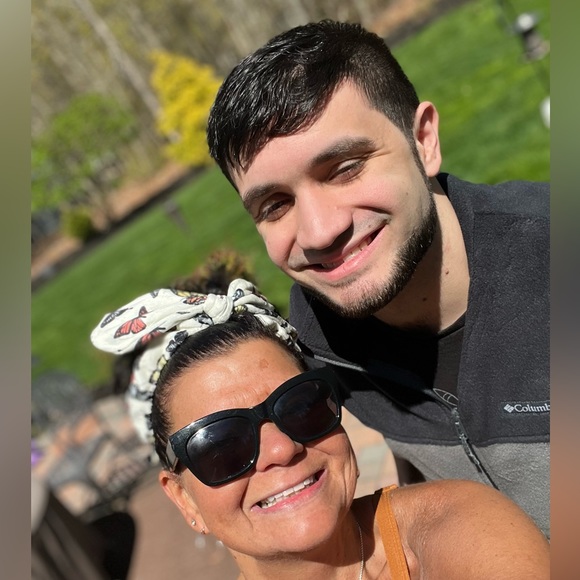 Meet your Posher, Doreen - Picture 3 of 12